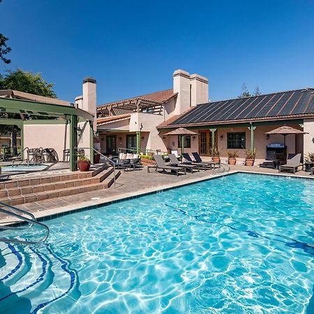 Half Moon Bay Lodge Exterior foto